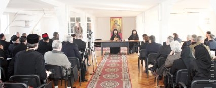 „Restaurarea” spirituală şi materială