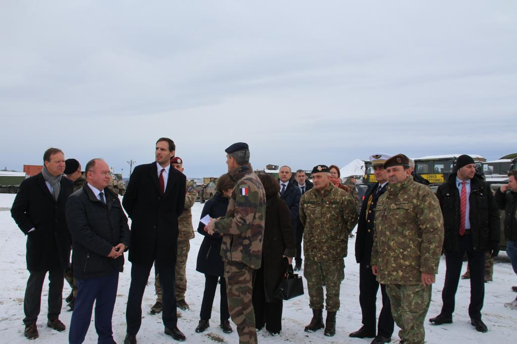 Vizită tripartită la Centrul Național de Instruire de la Cincu