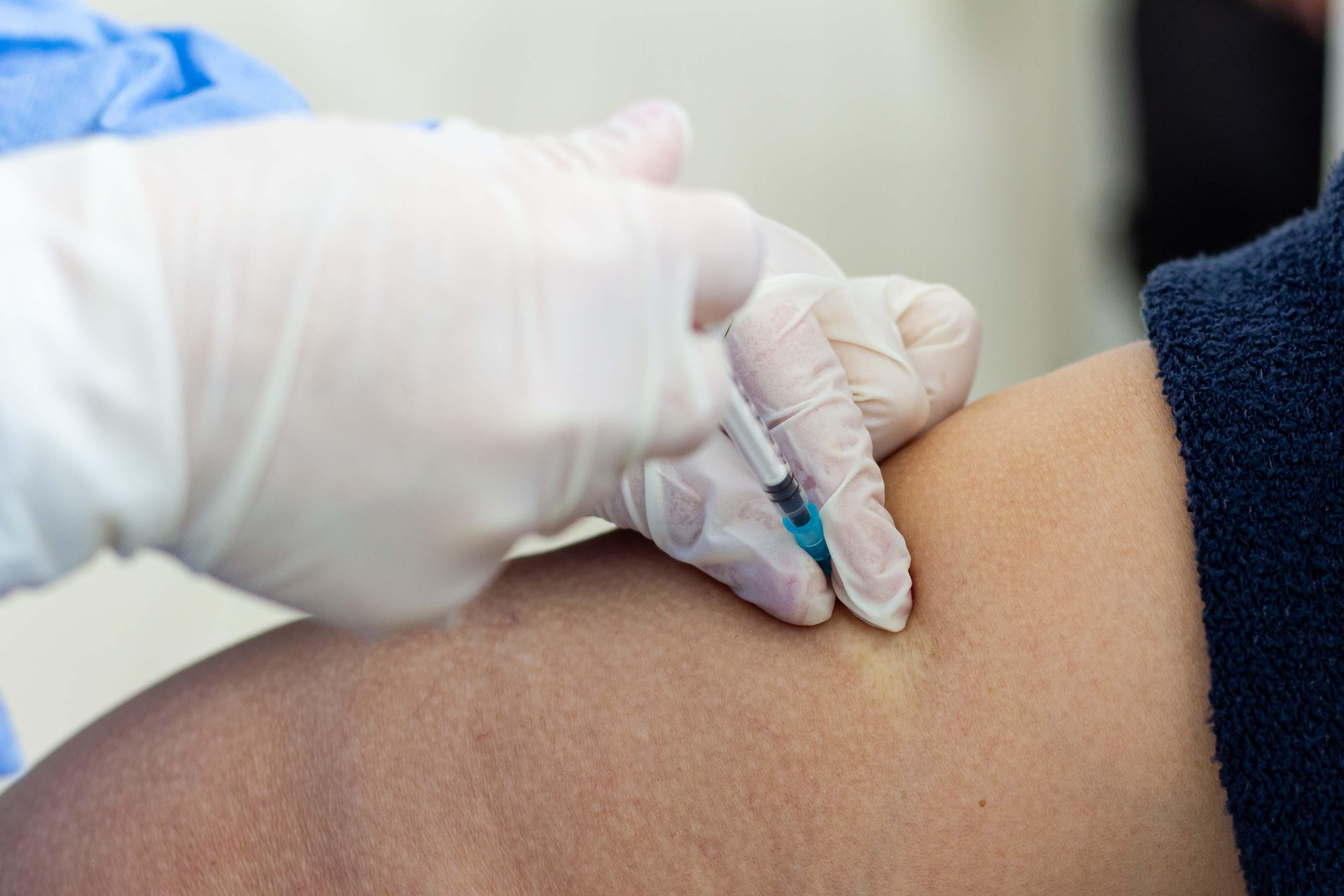 Peste 70.000 de imunizări anti-COVID în județ