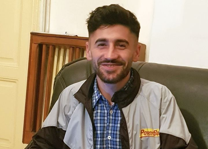 CRONICĂ DE CENACLU | Între literatură și Facebook