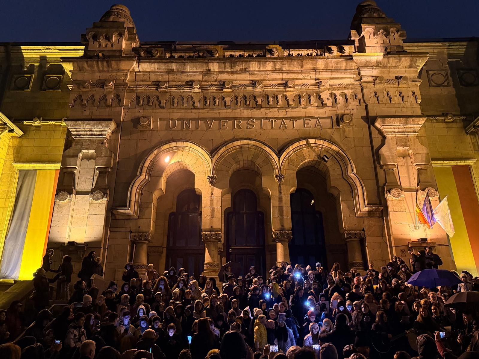 Peste 1.600 de copii din judeţ au cântat la Ora Pământului (Galerie FOTO)