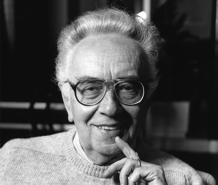 Oameni de seamă. Vintilă Horia, scriitor român afirmat în exil