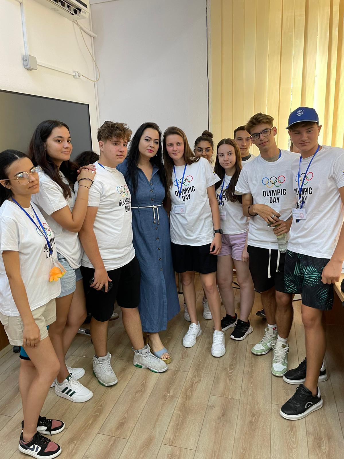 Elevi gălăţeni au înregistrat mesaje pentru echipa olimpică a României (FOTO și VIDEO)