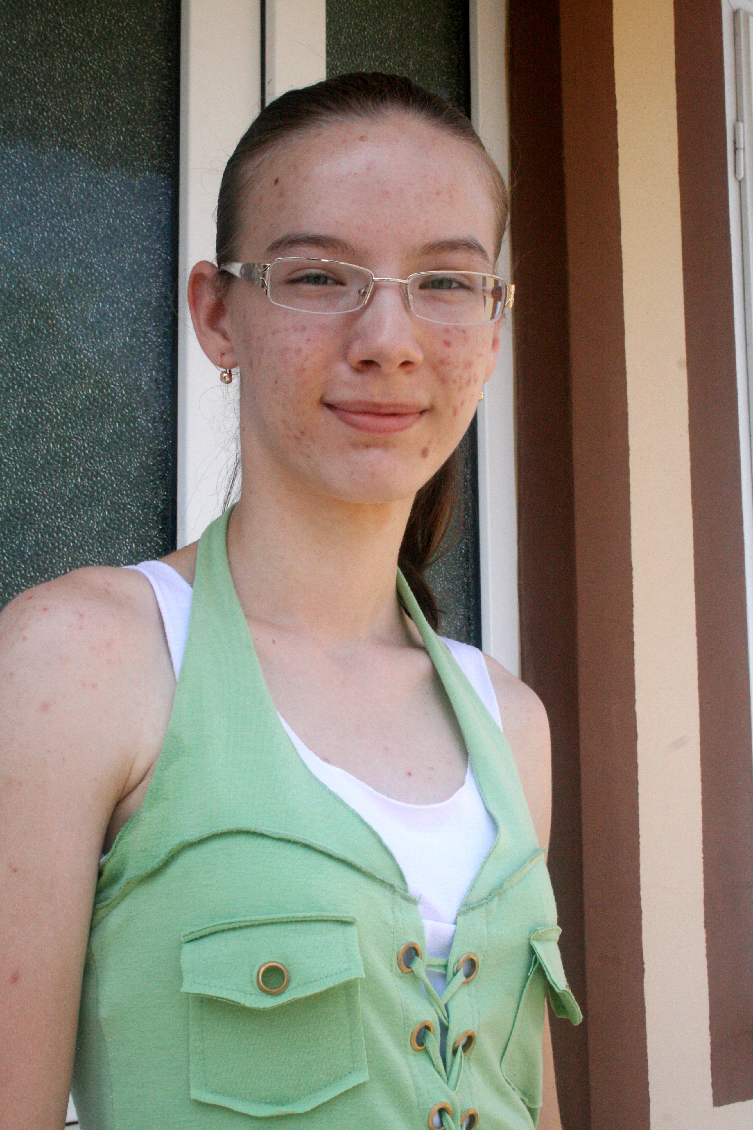 Cu 10 pe linie la admiterea la liceu: Anca Guţu, campioana din Tuluceşti