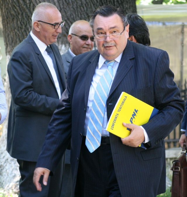 Victor Paul Dobre, reales preşedintele PNL Galaţi