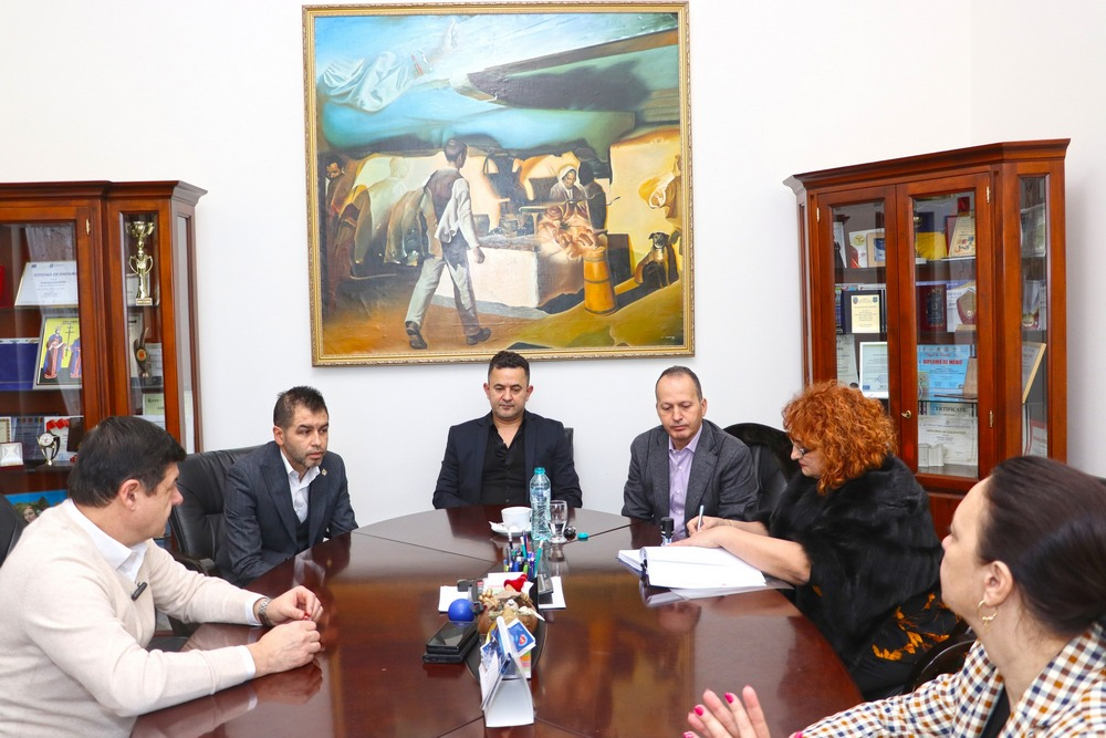 Încep lucrările de modernizare a 60 km de drumuri din județ, între Bălăbănești şi Traian