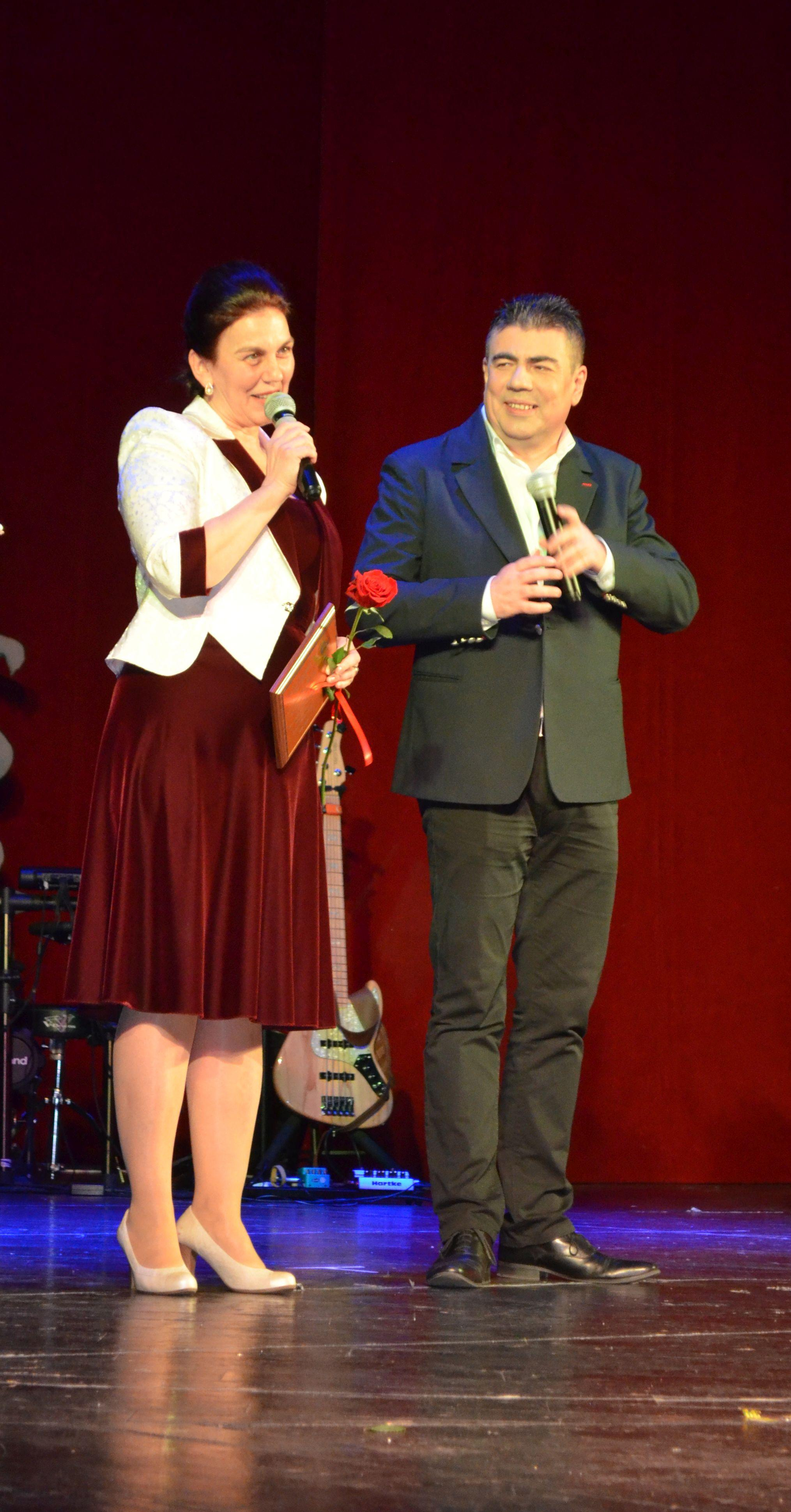 Premiile ”Între oglinzi paralele”