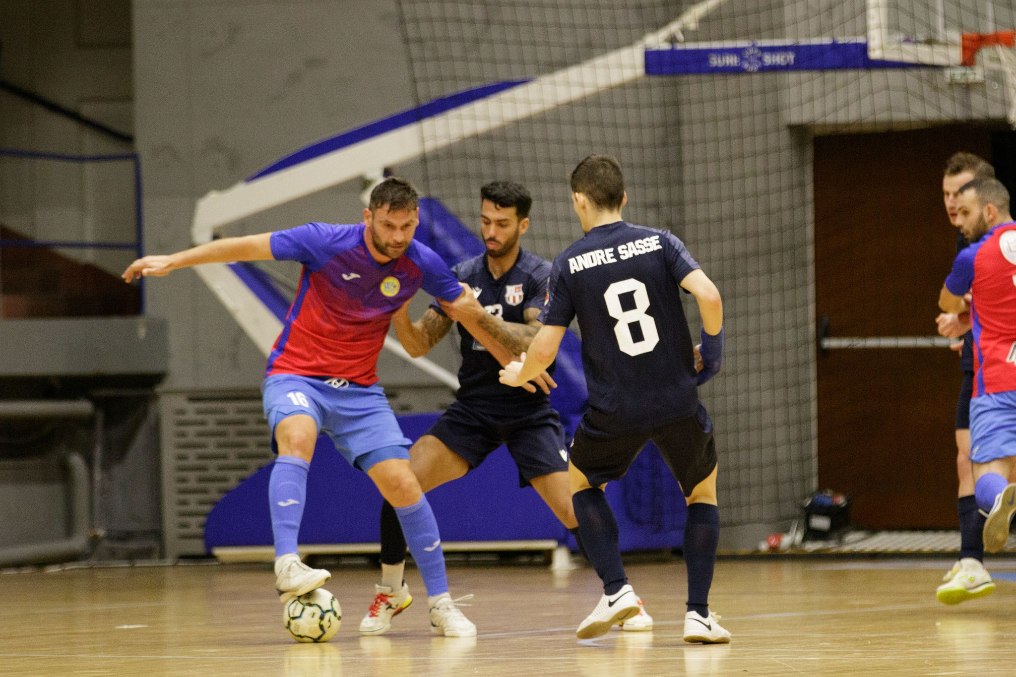 United revine cu meciuri de campionat