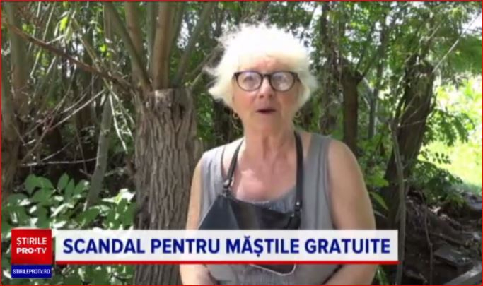 Măşti dezinfectate cu rachiu