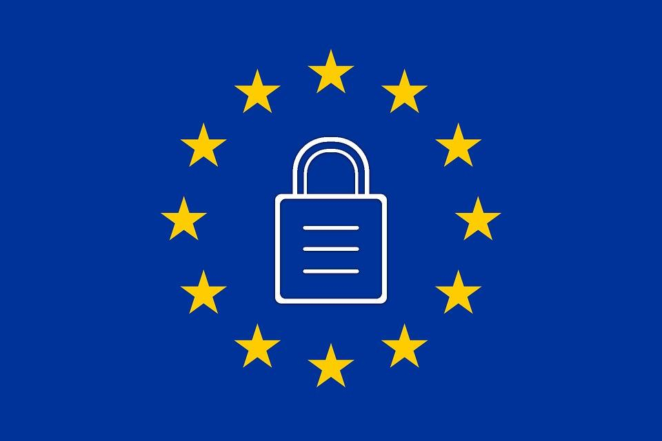 Folosirea tehnologiilor de criptare cu elemente backdoor, INTERZISE prin lege