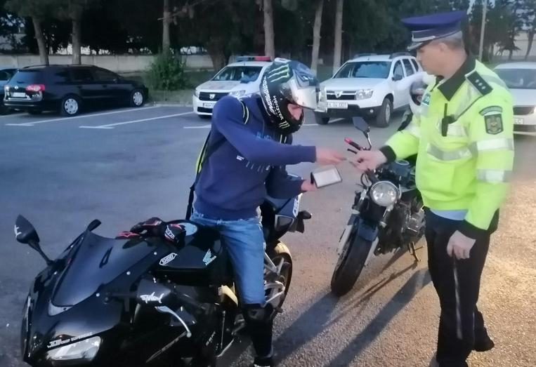 Fără permis corespunzător categoriei