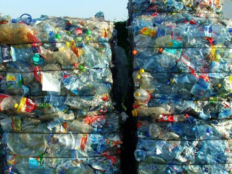 Încă două zile de plată cu PET-uri