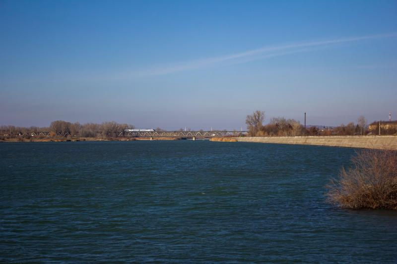 Este necesară consolidarea malurilor Siretului