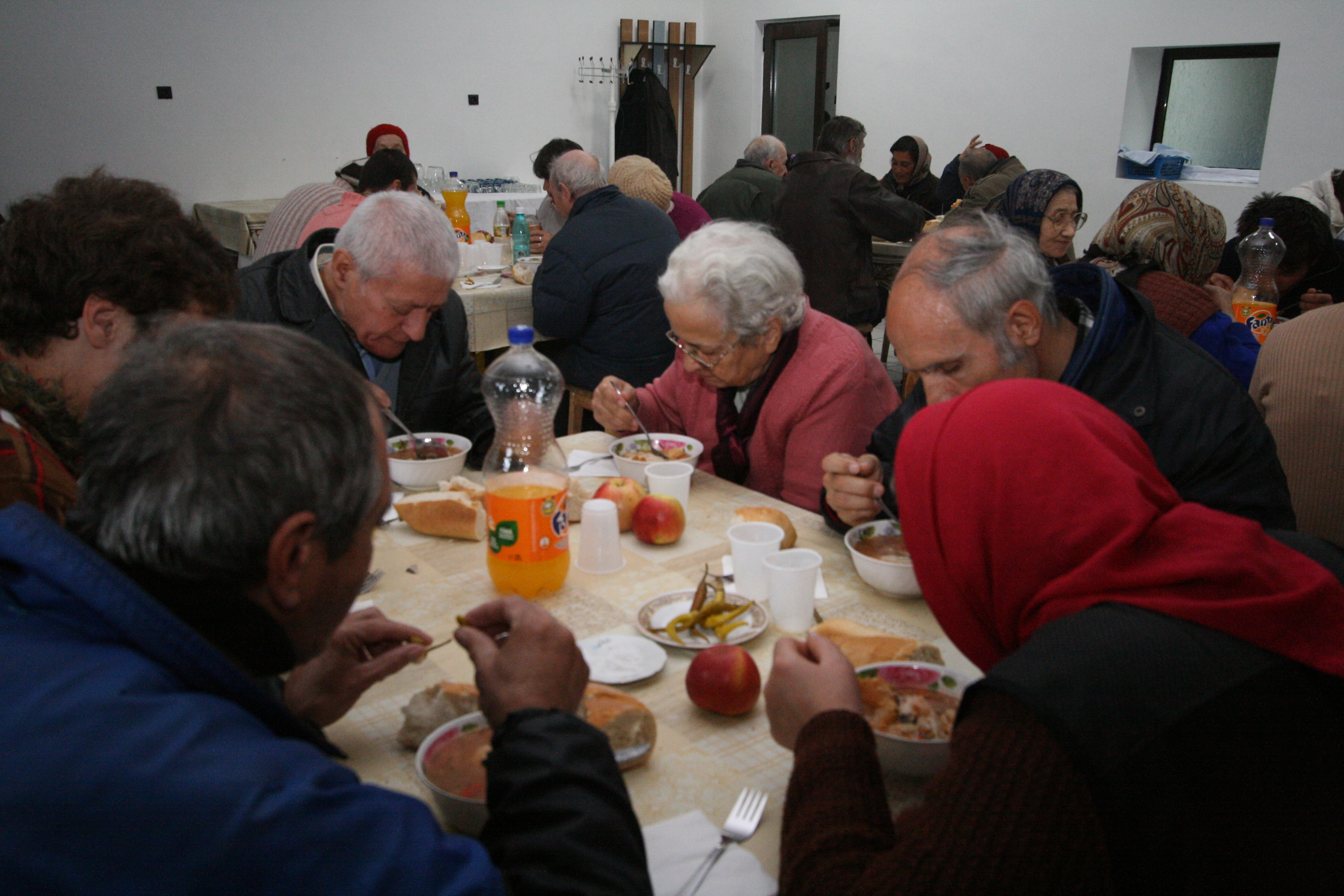 Cantina de la Biserica "Cuvioasa Parascheva": Spital duhovnicesc pentru 120 de suflete