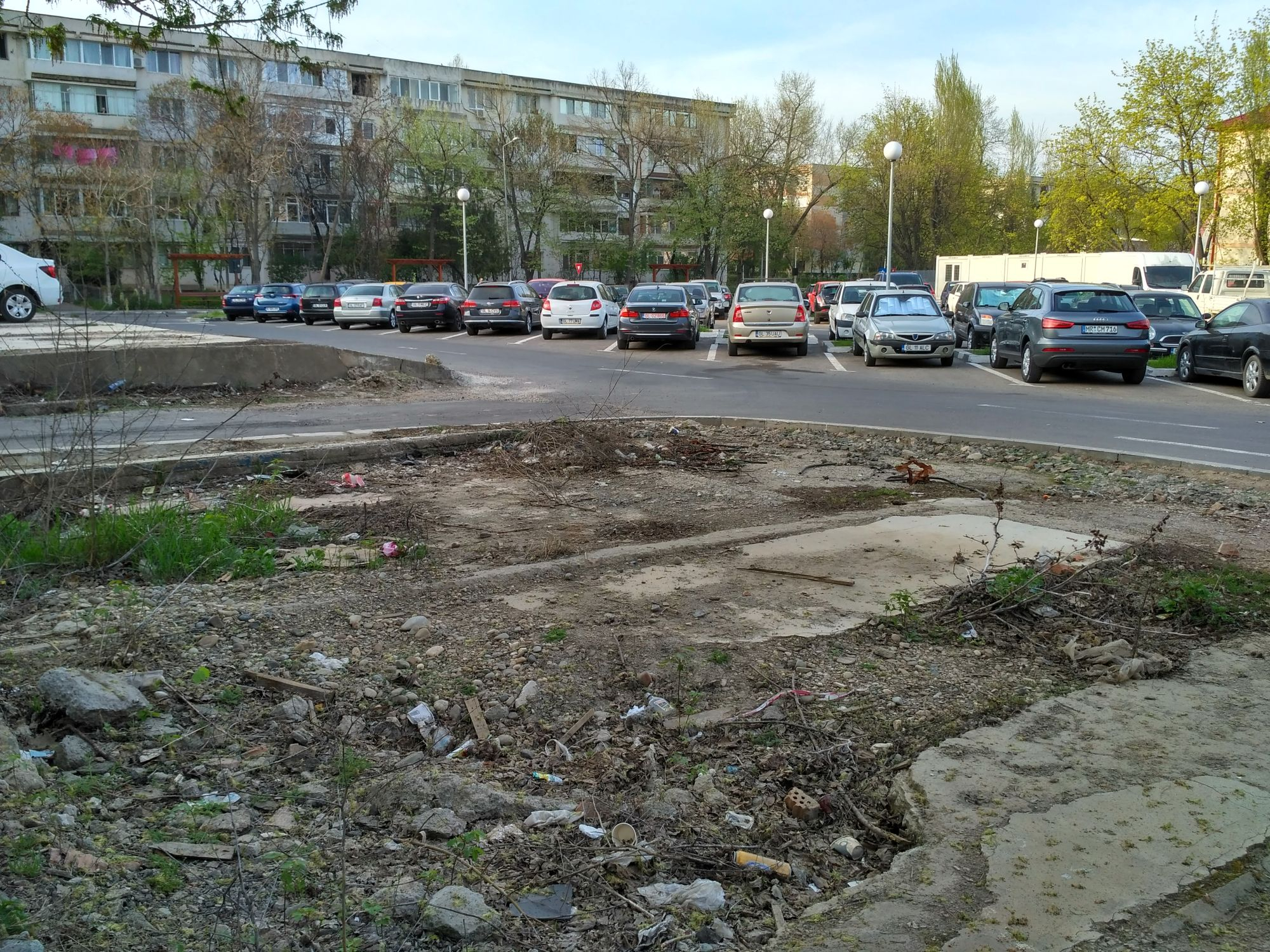 Zone verzi infecte, în Complexul Ancora. DEZASTRU în jurul unei investiţii de peste un sfert de milion de euro (FOTO)