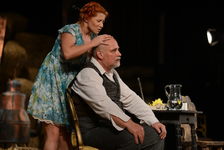 Două COMEDII cu priză mare la public, pe scena Dramaticului gălăţean