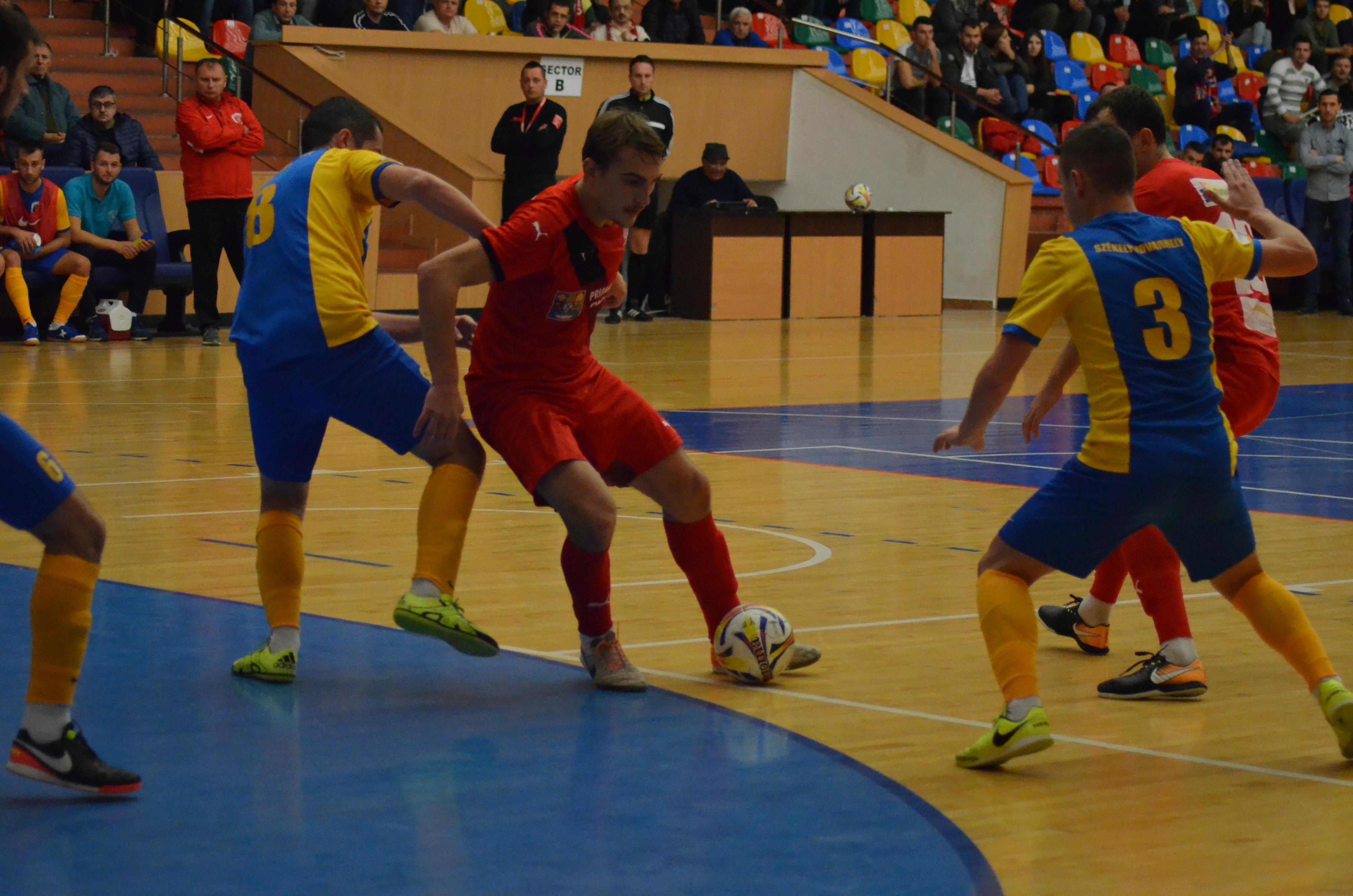 Meciurile de primă ligă se joacă în deplasare