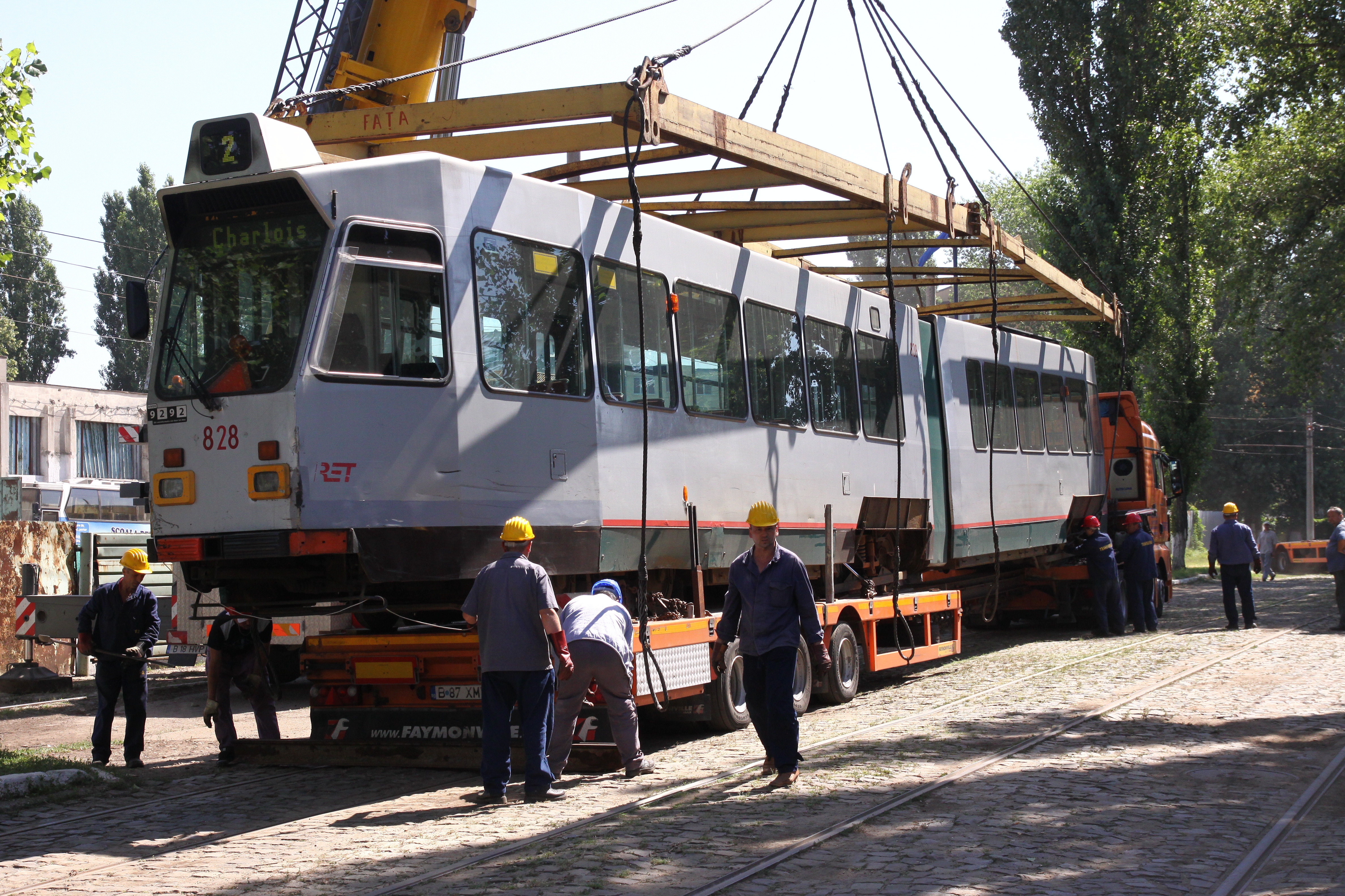 Transurb a achiziţionat 11 tramvaie la mâna a doua din Olanda