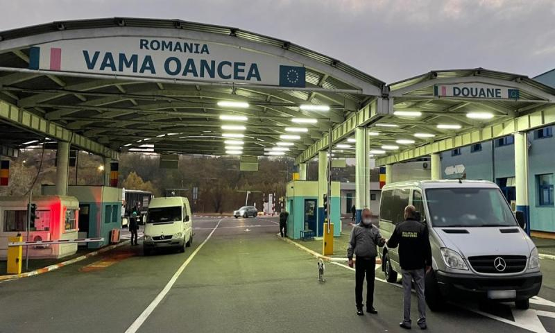 Permis de conducere fals descoperit la controlul de frontieră