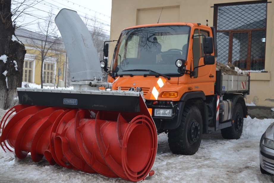 Investiţie la Tecuci/ Utilaj Mercedes de aproape un milion de lei