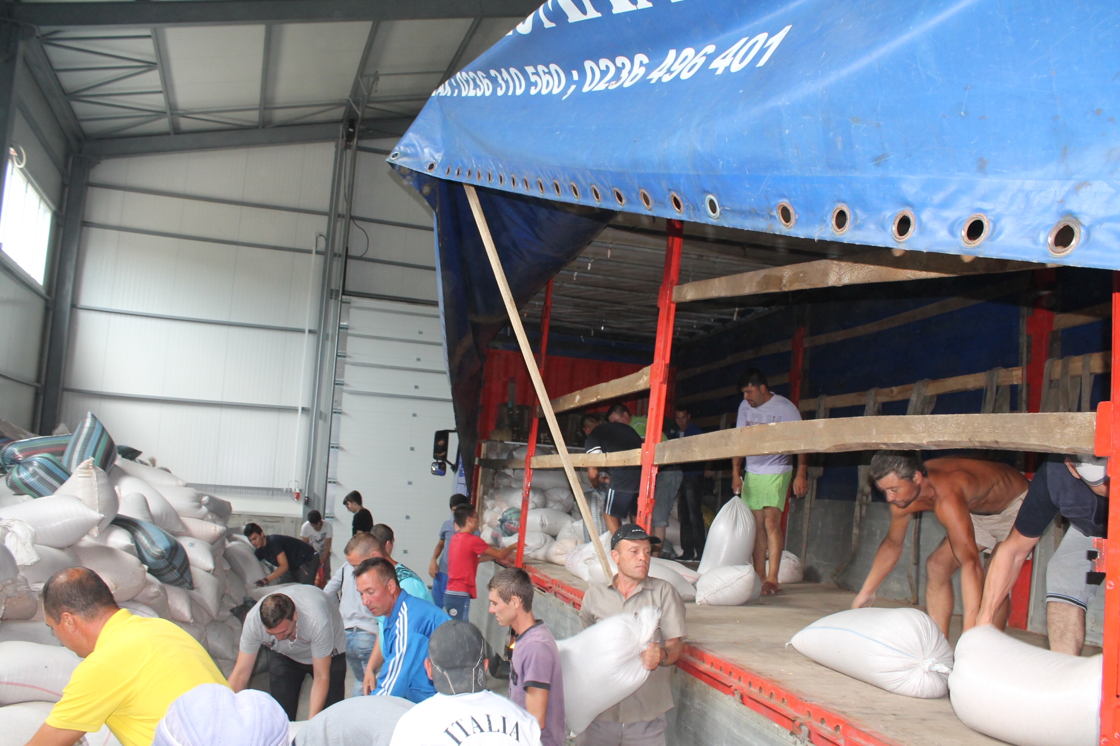 AJUTOARE pentru SINISTRAŢI/ Creştinul la nevoie se cunoaşte