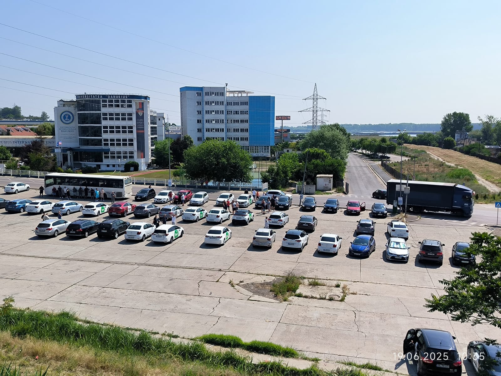 Reacție a firmei Bolt după protestele de la Galați