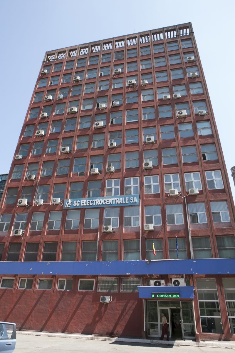 Protest spontan la Electrocentrale Galaţi / Opt zile de întârziere la plata salariilor