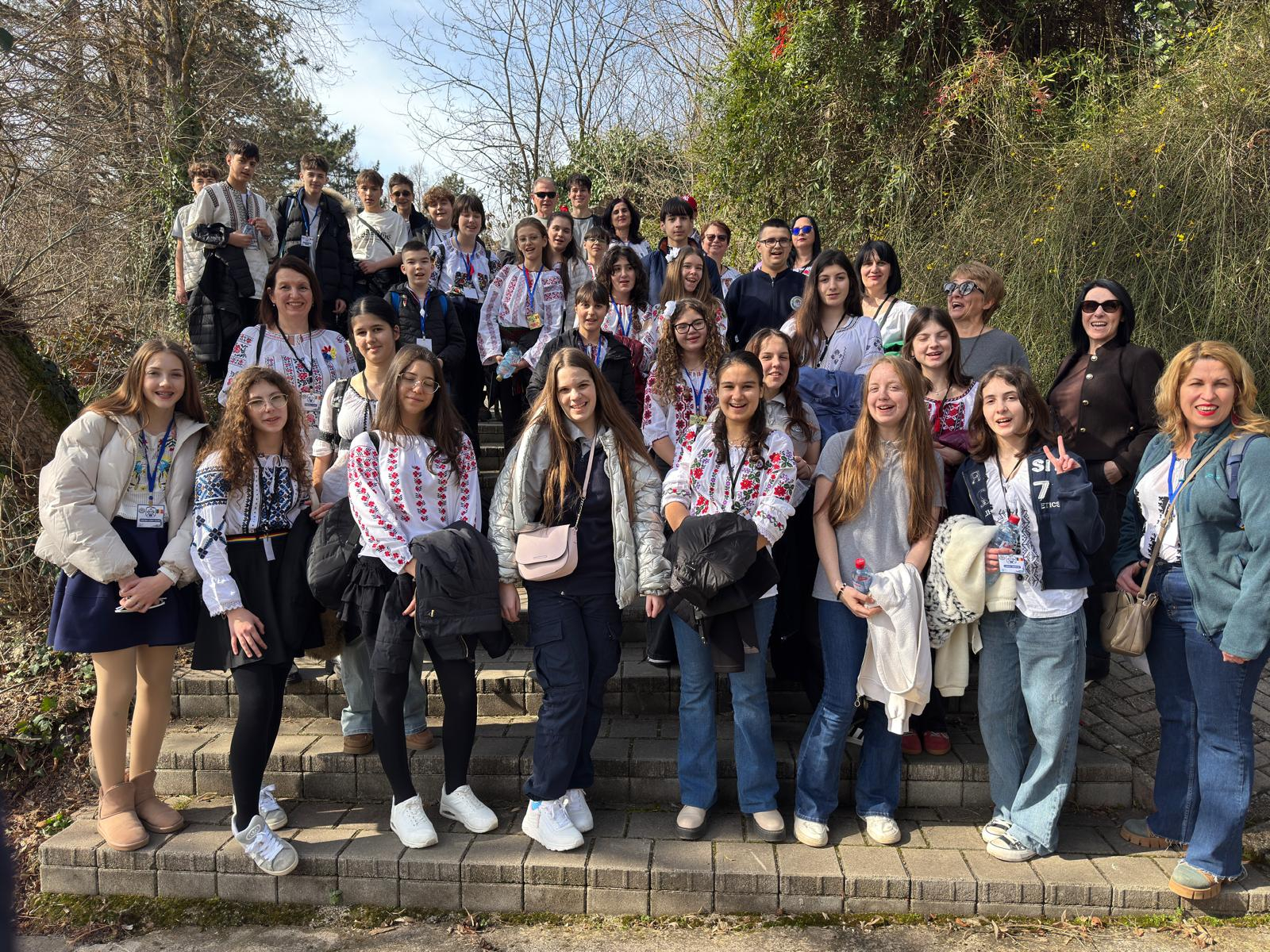 O echipă a Şcolii "Ştefan cel Mare", printr-un proiect Erasmus+ în Macedonia de Nord