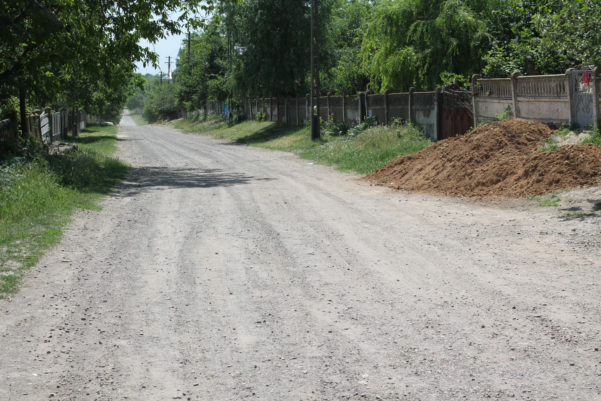 Comuna gălățeană fără un metru de canalizare