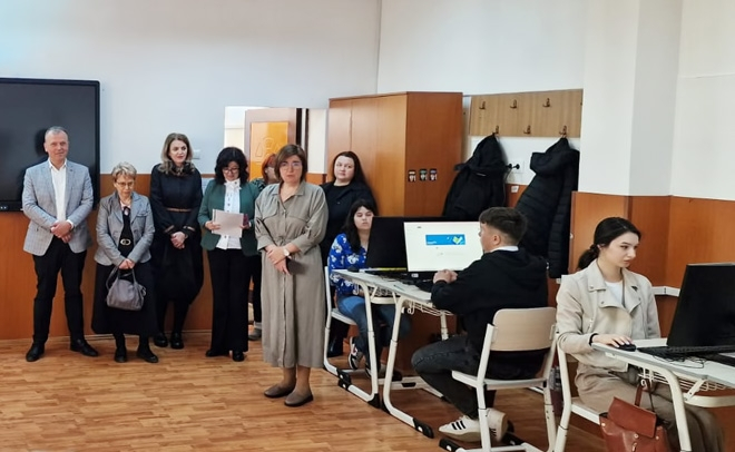 Premii pentru cei mai buni elevi la contabilitate