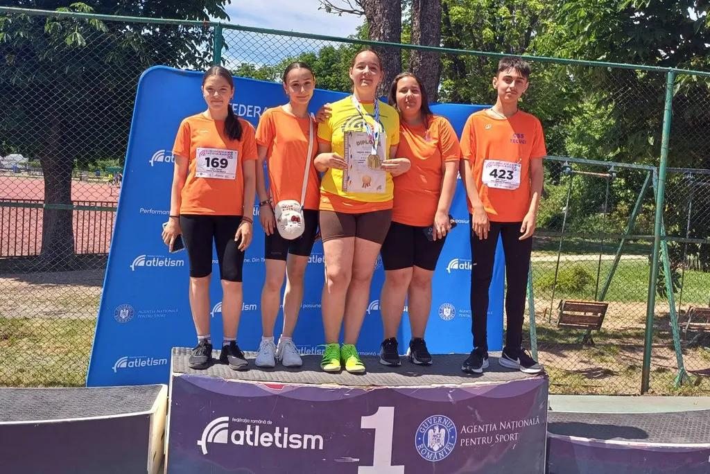 Aur, argint și bronz, în Capitală. Din sportul gălățean