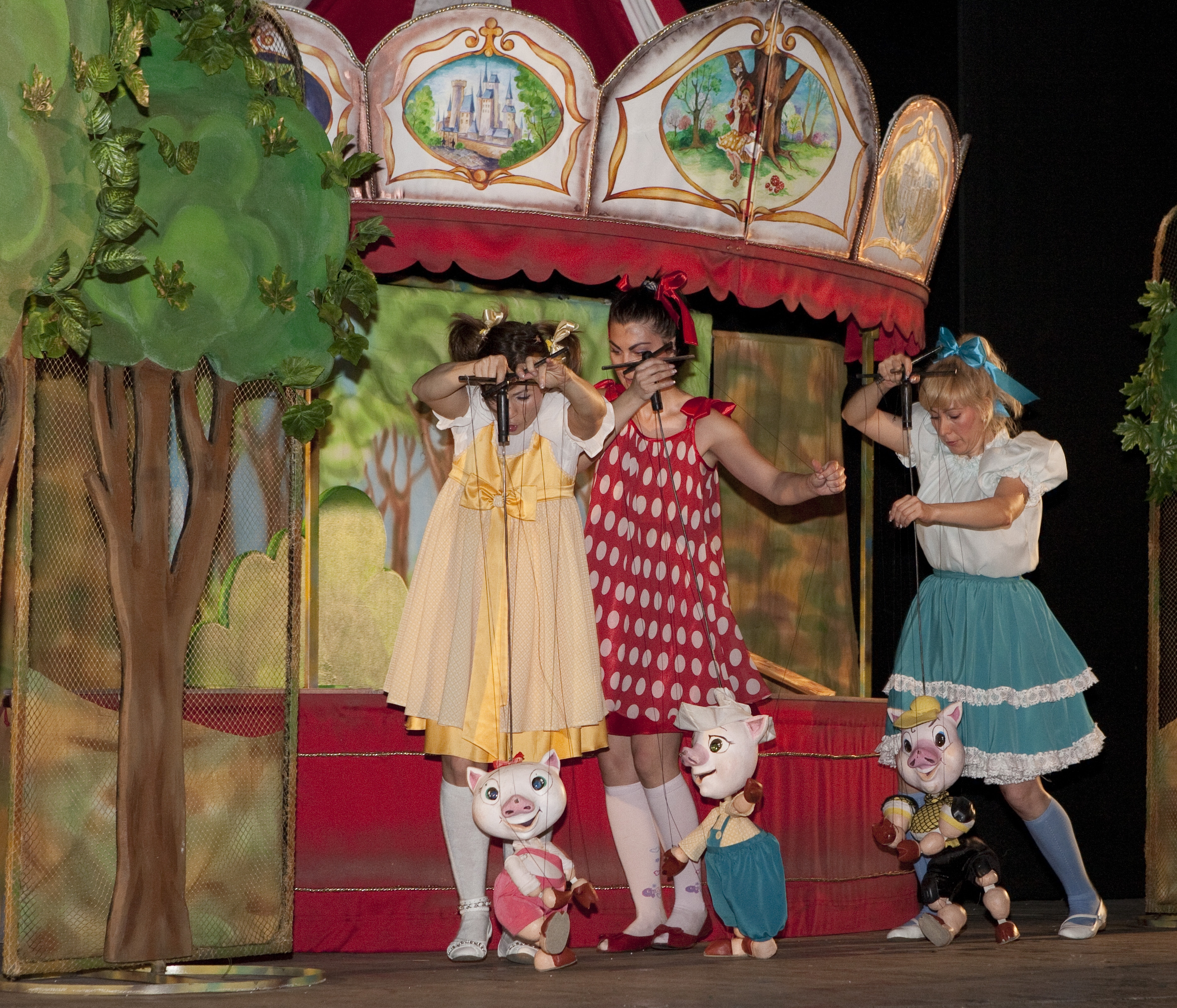 Premieră la "Gulliver" - Marionete în ritm de Kalinka