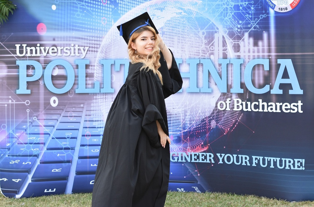O gălăţeancă, de la Ştiinţe sociale, şefă de promoţie la Politehnică