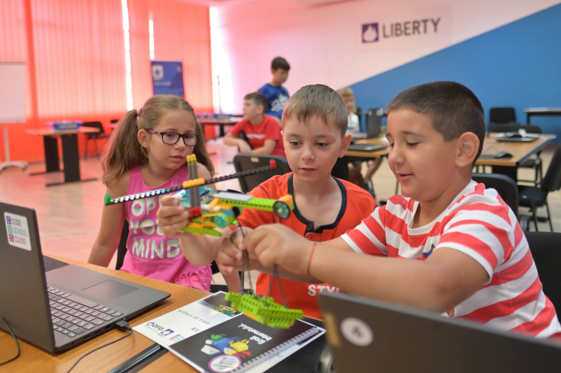 A doua ediție a Clubului de Robotică Liberty