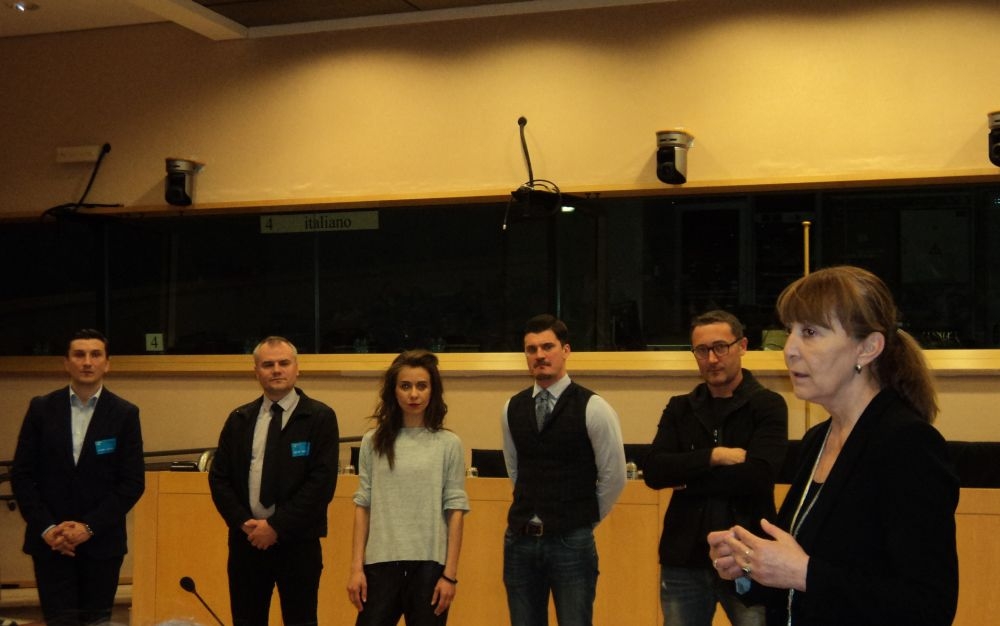 Filmul "De ce eu?", la Bruxelles. Sinuciderea unui procuror român, discutată în Parlamentul European (FOTO)