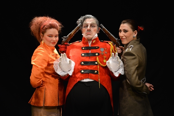 În weekend, trei spectacole cu succes la public