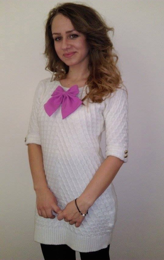 AFACERE cusută cu dedicaţie - Pasiunea pentru artă a devenit SURSĂ DE VENIT