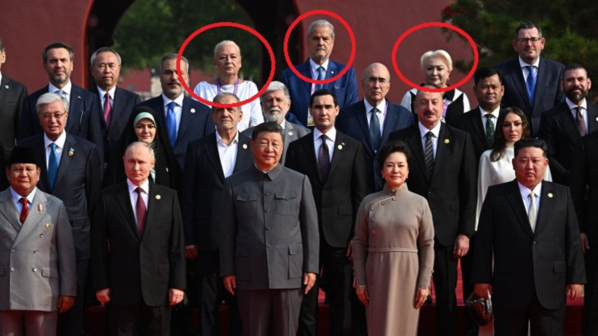 Viorica Dăncilă și Adrian Năstase, la parada militară din China. Explicațiile MAE