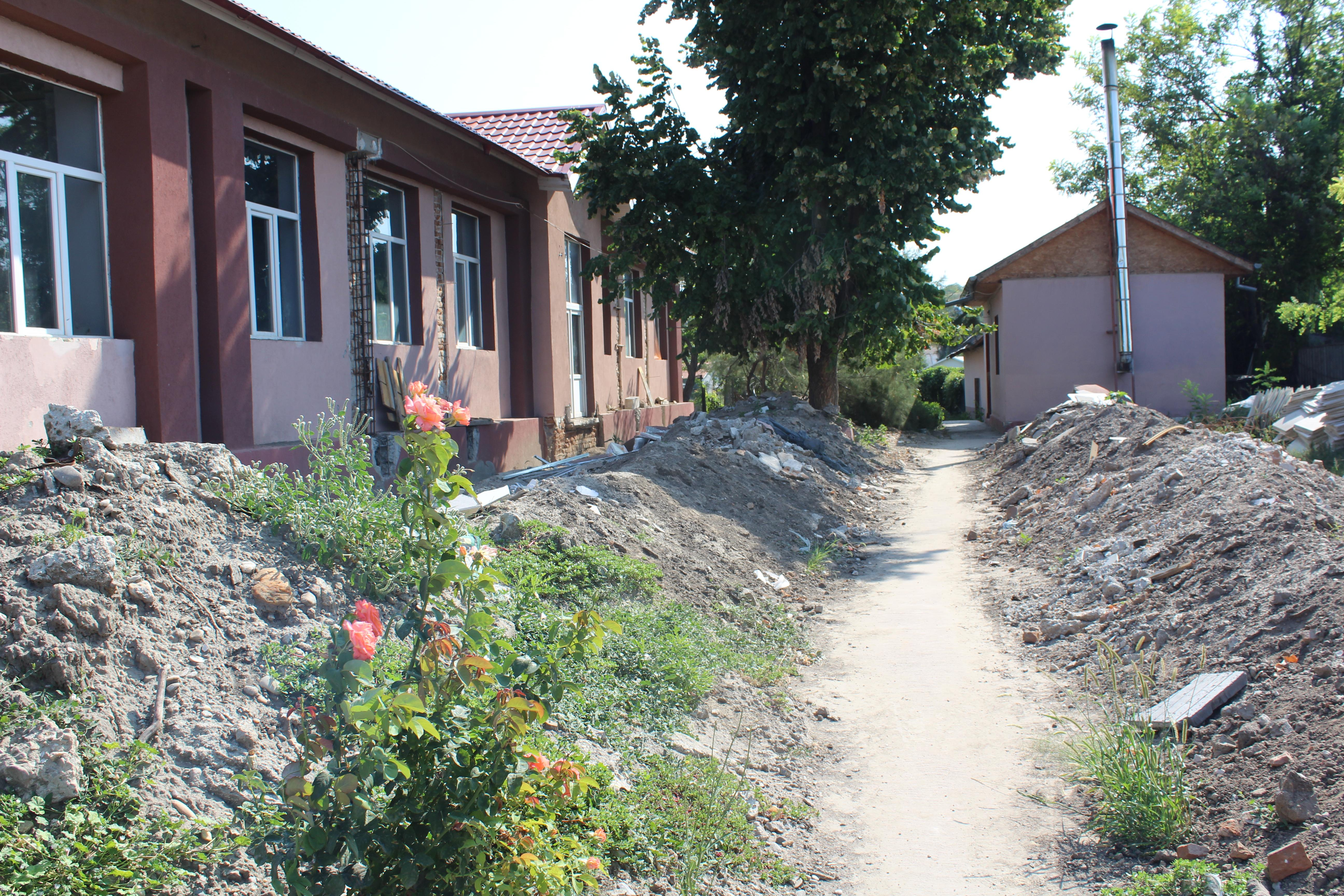 Raid prin şcoli şi grădiniţe de la sate. REPORTAJ