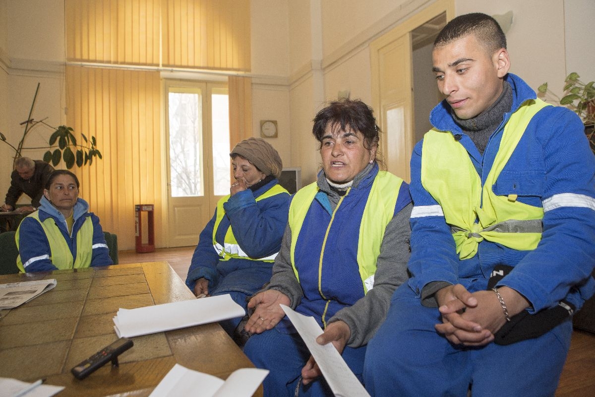 Nemulţumiri pe masa ITM. Salariaţii Ecosal reclamă că sunt terorizaţi şi exploataţi