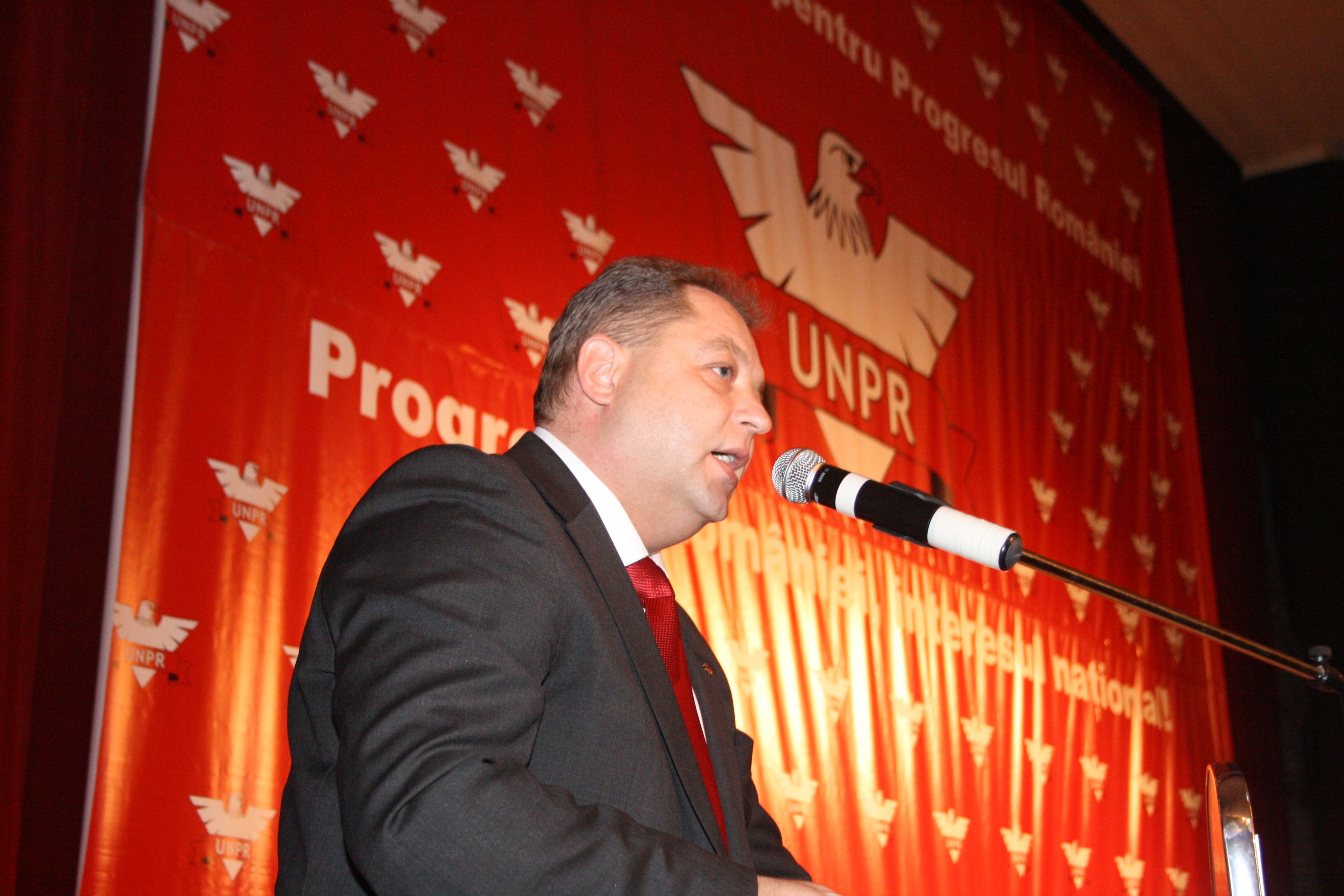 Bursa zvonurilor - Şomer de lux în politică?