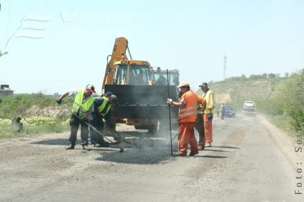 O groapă apărută din senin 
