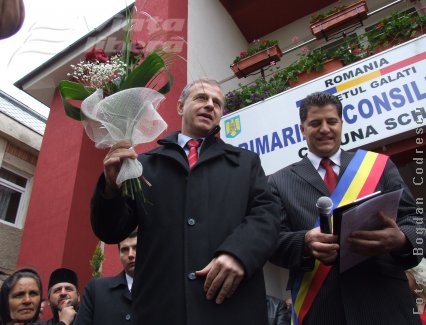 Geoană, acest Ion Iliescu de la Schela  