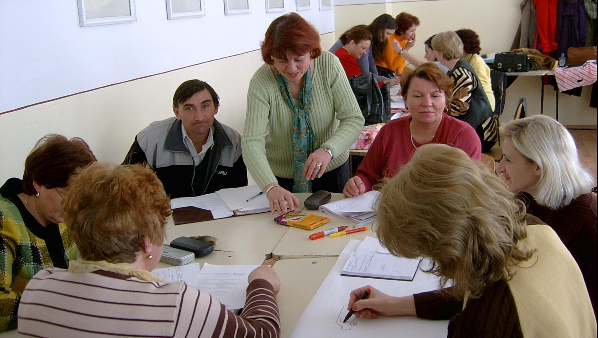 Când are loc completarea normei didactice la ISJ