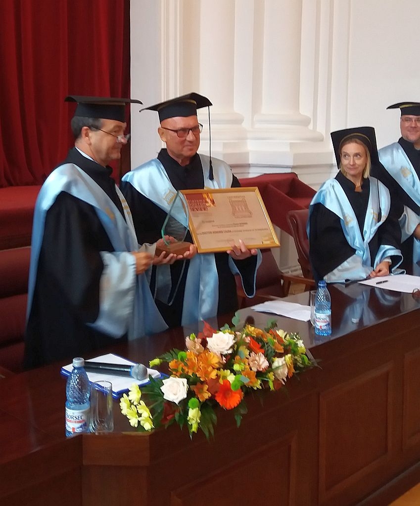 Paolo Bosisio, regizorul care a montat o PREMIERĂ MONDIALĂ la Galaţi, a primit titlul de Doctor Honoris Causa