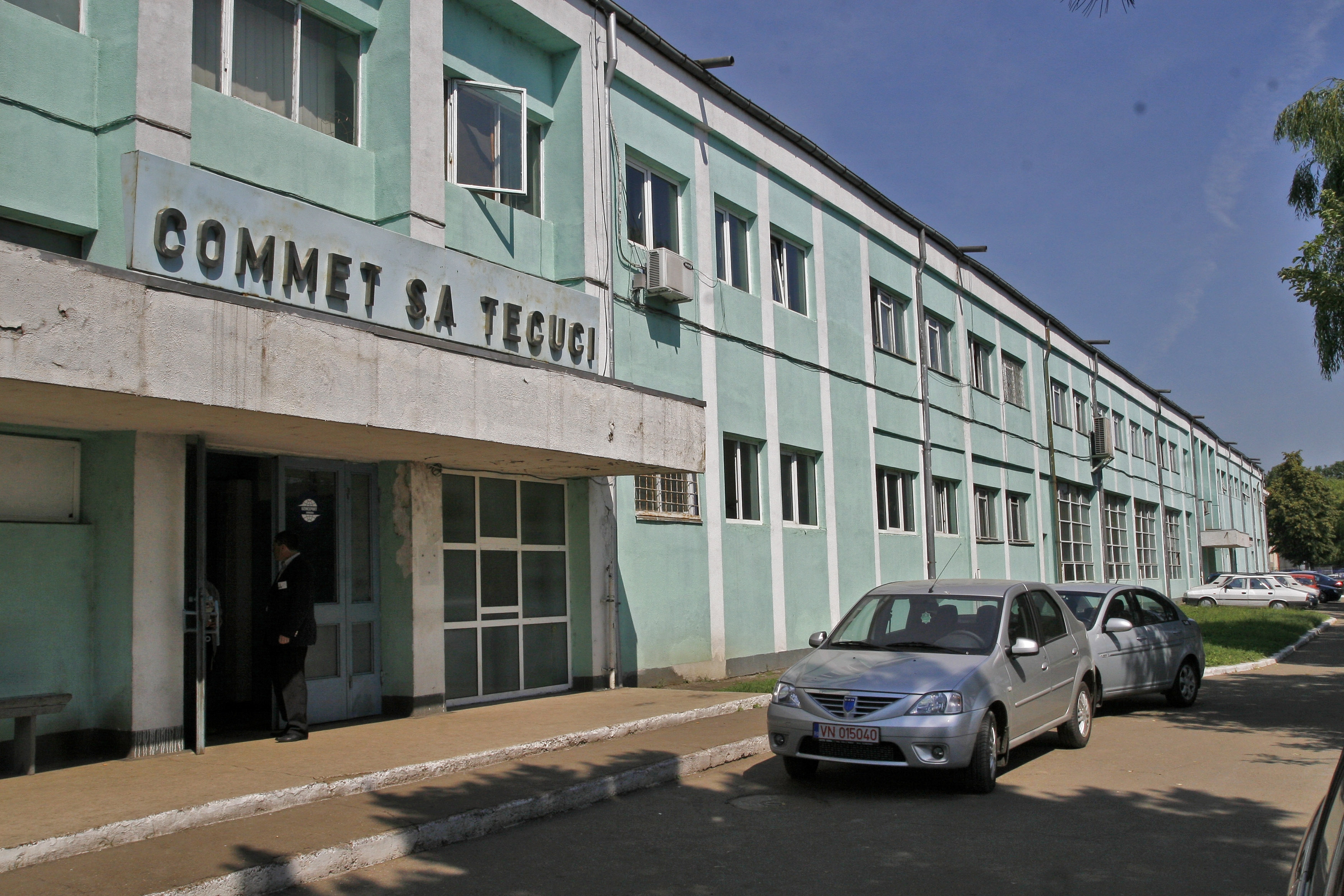 COMMET Tecuci, executată silit