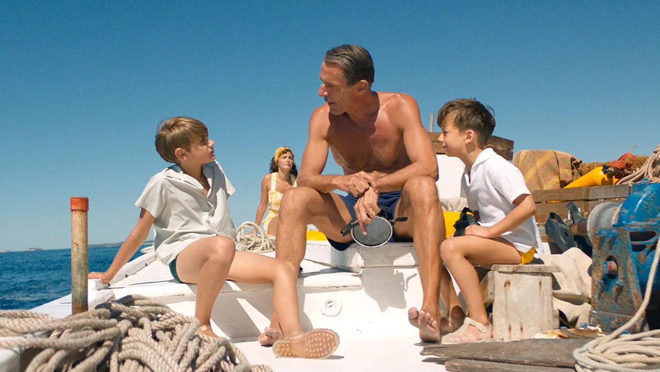 Viața lui Jacques-Yves Cousteau, în filmul zilei la tv