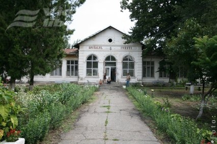 Spitalul din Iveşti, îngropat de Ministerul Sănătăţii 