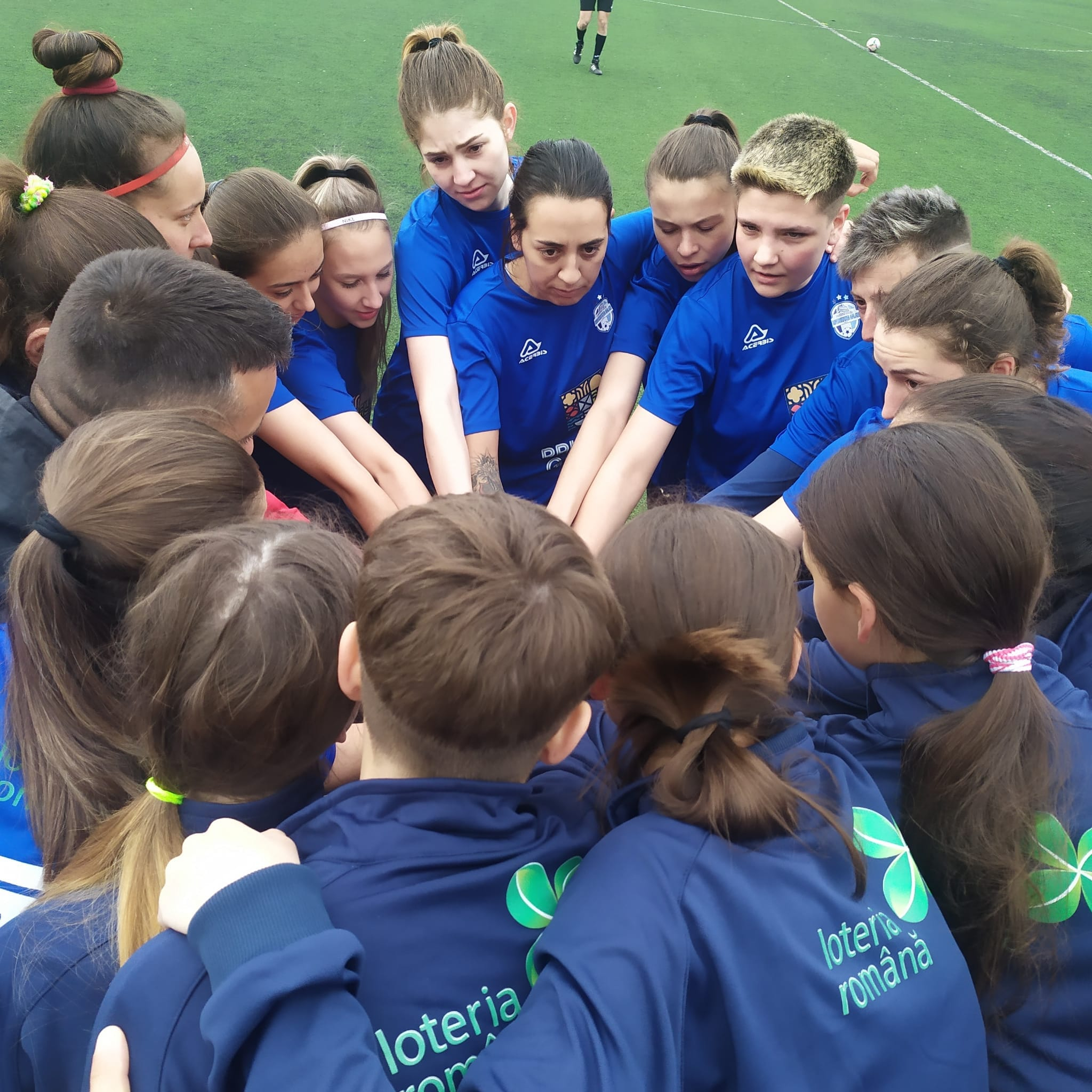 „Universitarele” au spart gheața!