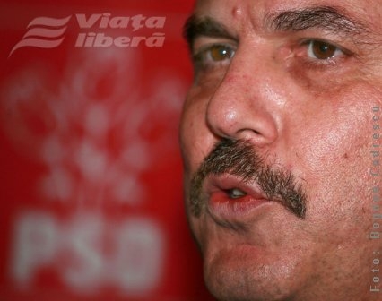 Ipoteză PSD năucitoare: Băsescu se teme de… trei ceasuri rele